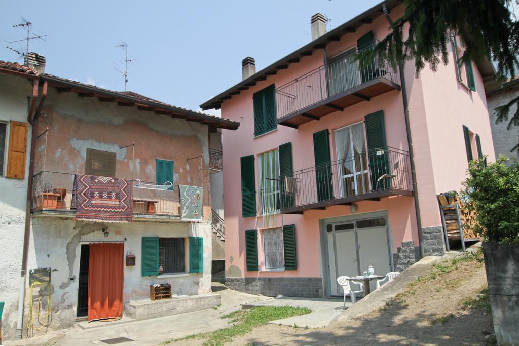 B&B Localita Manzoniane Lecco Szoba fotó