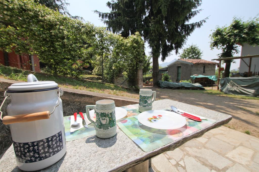 B&B Localita Manzoniane Lecco Szoba fotó